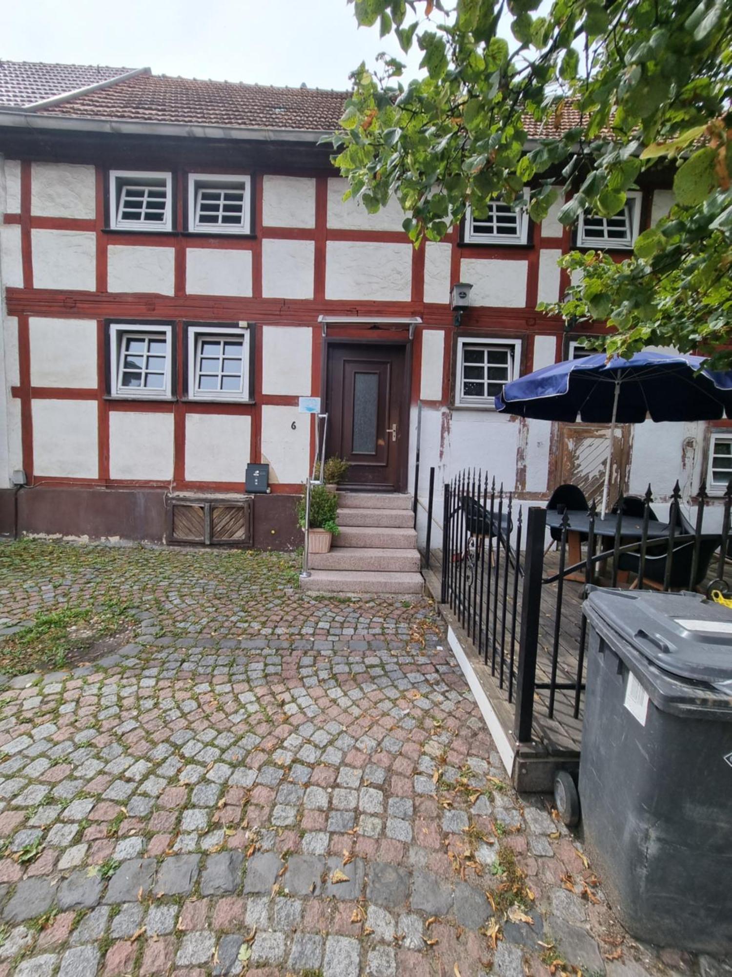 Ferienwohnung/monteurwohnung Im Herzen Von Apartment Ahnatal
